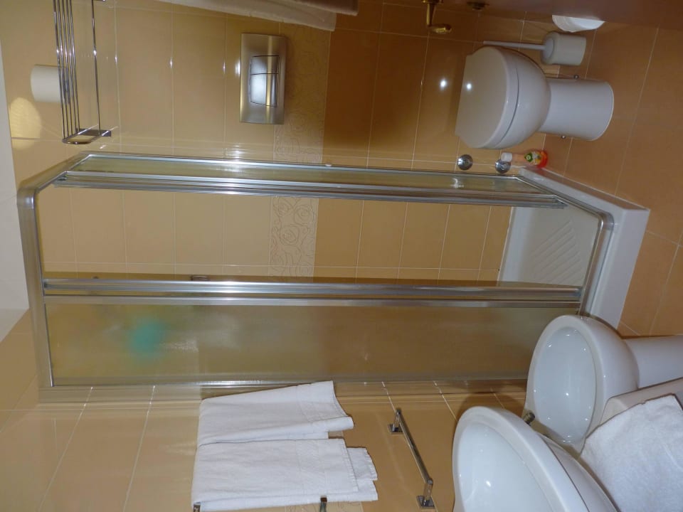 Bad, Nasszelle Hotel Columbus