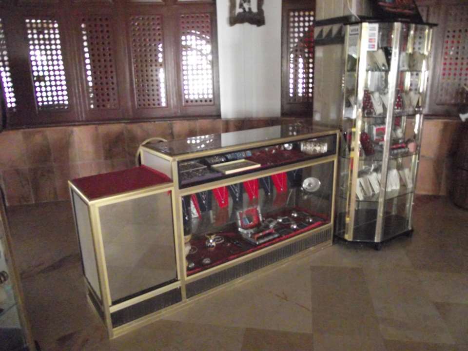 Schmuckstand Alassio Hotel and Thalasso