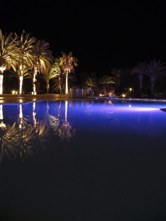 Nächtliche Poolbeleuchtung Aldiana Club Fuerteventura
