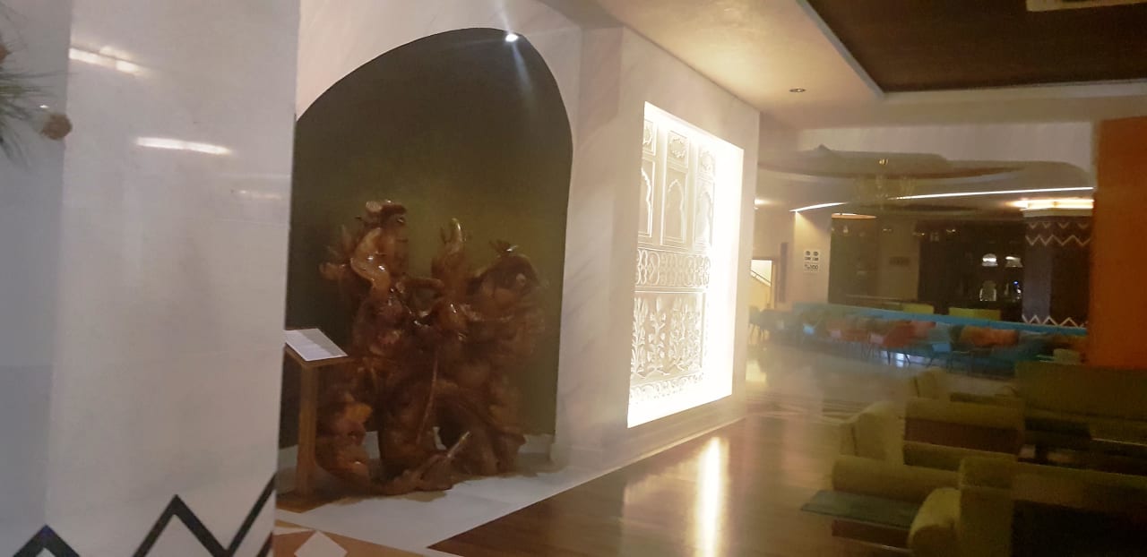 Holz-Schnitz Kunstwerke Royal Taj Mahal Hotel