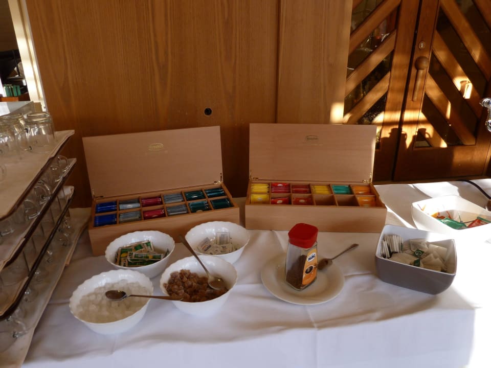 Die Teetheke AHORN Panorama Hotel Oberhof