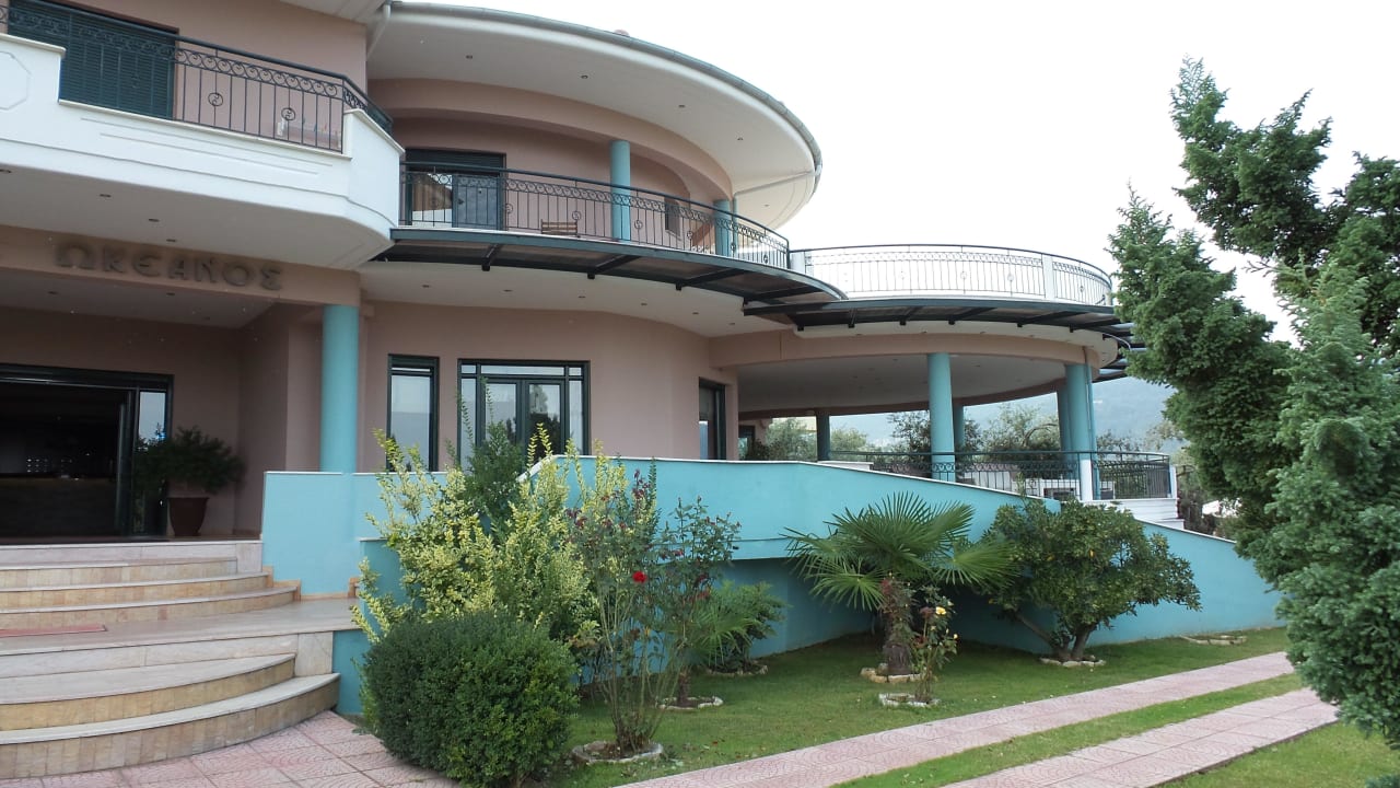 Eingang Hotel Ocean Beach