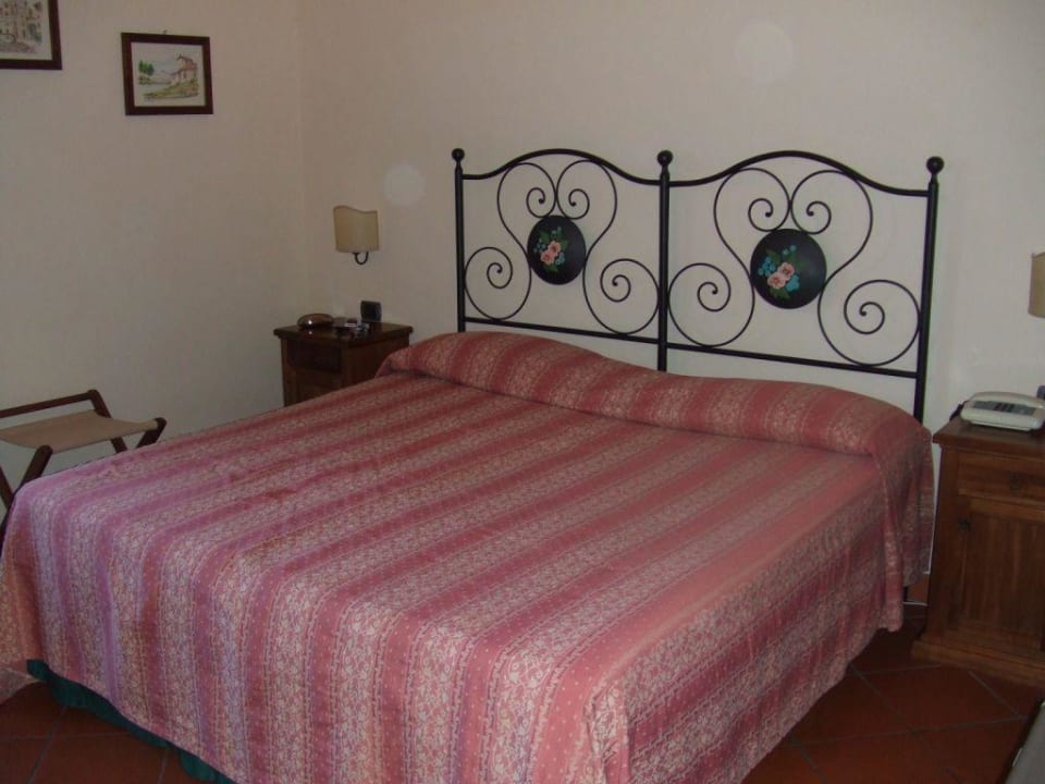 Hotelzimmer Hotel Casolare le Terre Rosse