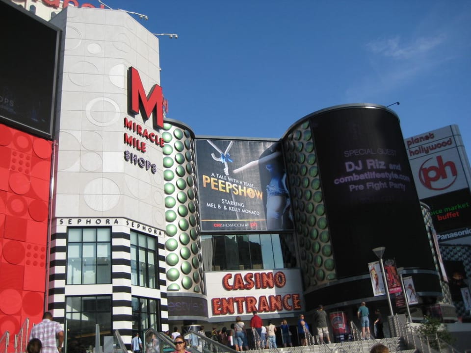 Außenansicht PH Hotel Planet Hollywood Resort & Casino
