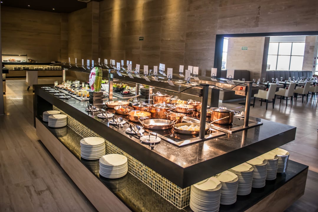 Buffet Platinum Yucatan Princess All Suites & Spa Resort - Adults only
