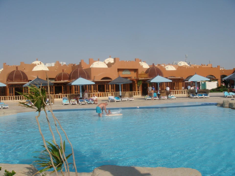 Санрайз роял макади египет