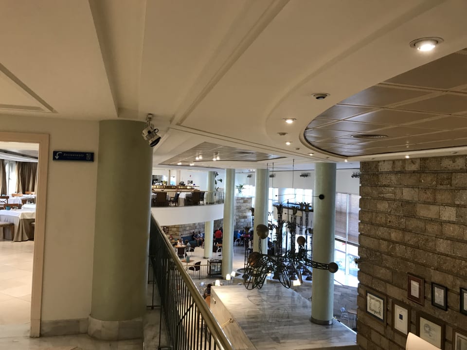 Lobby Hotel Playa Victoria