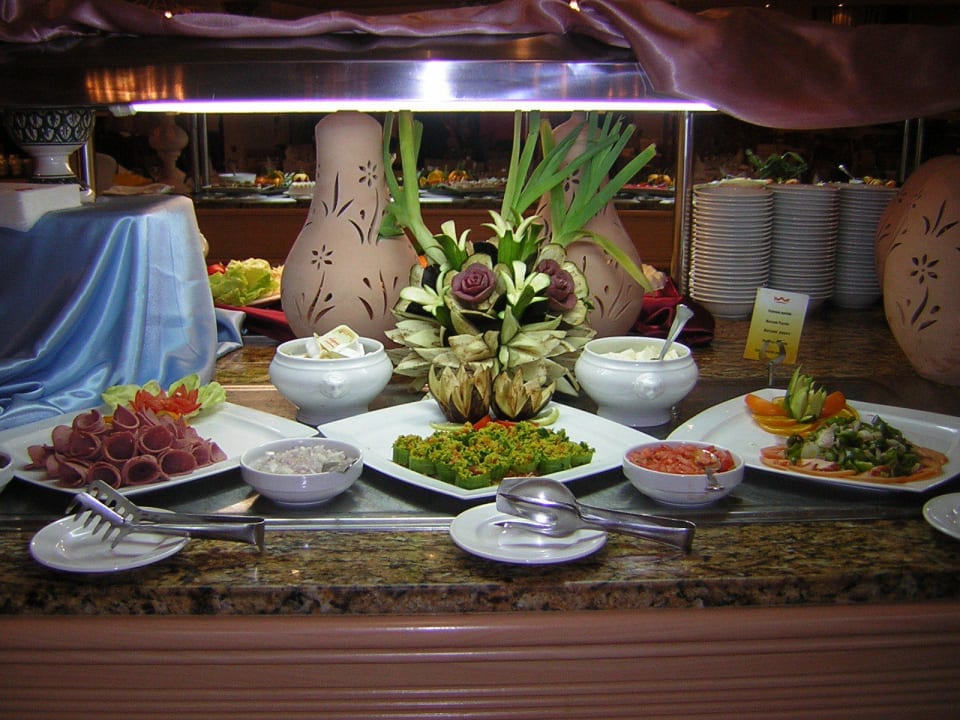 Salatbuffet, sehr liebevoll angerichtet Steigenberger Marhaba Thalasso Hammamet