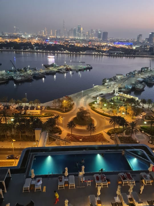 Ausblick Al Bandar Rotana - Creek