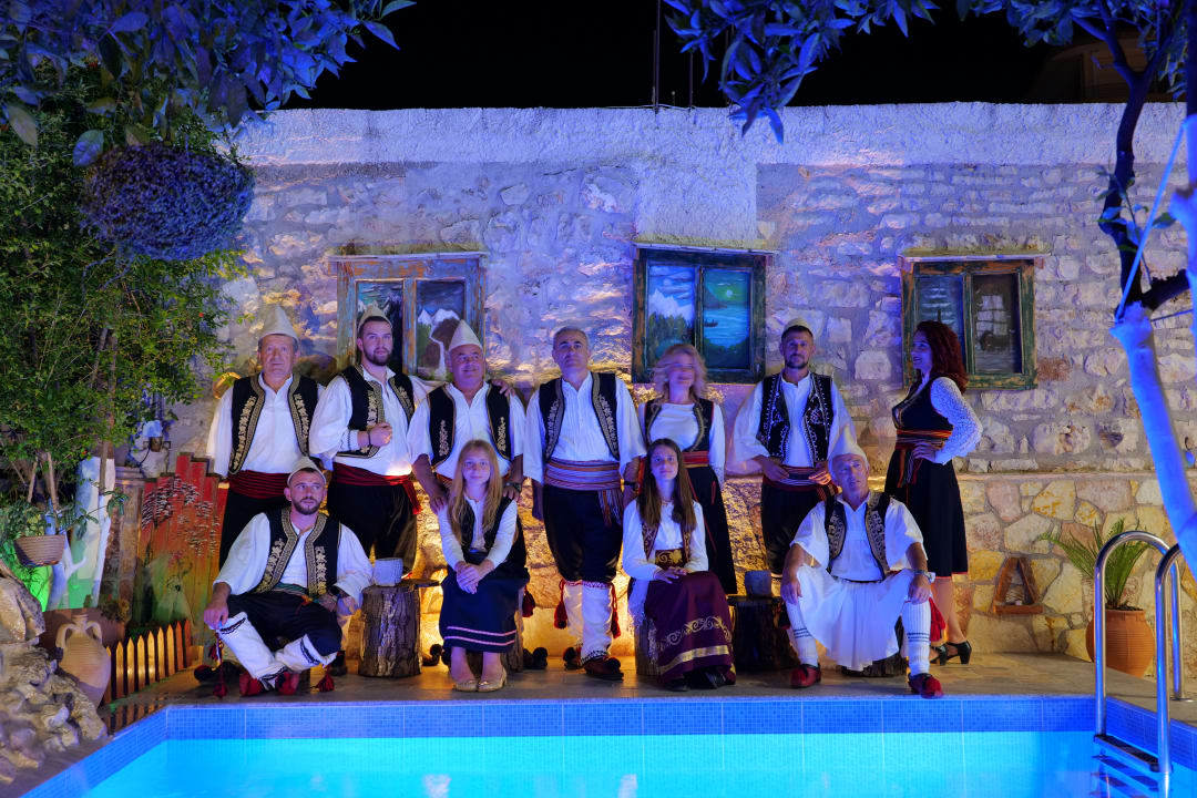 Pool Boutique Vila Ahmeti