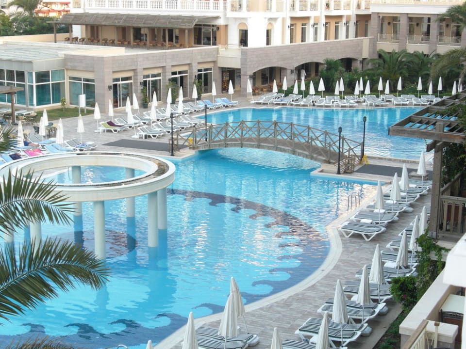 Pool: 96 m lang und 24 m breit Trendy Aspendos Beach Hotel