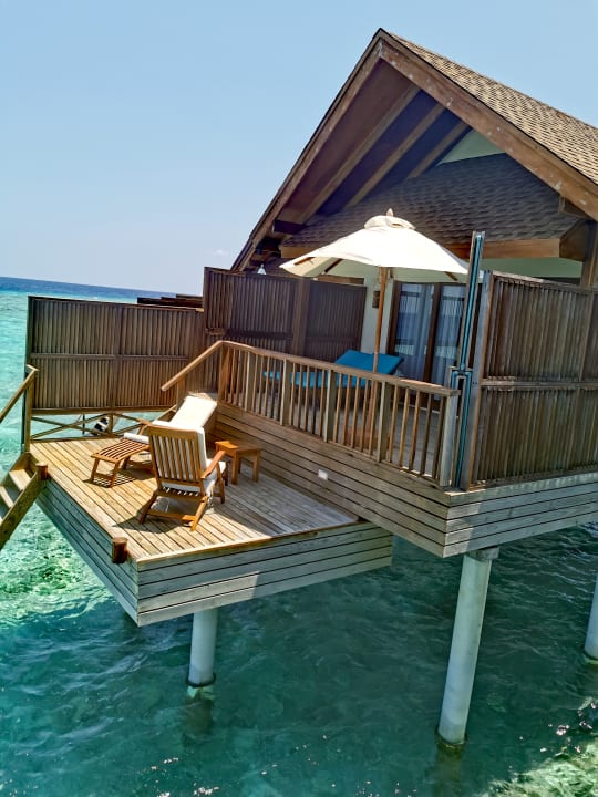 Zimmer Reethi Faru Resort