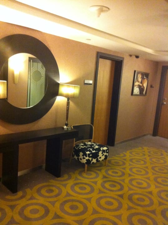 Flur zum Zimmer Hotel Belvedere