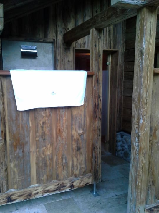 Eingang Sauna Chaletdorf Auszeit