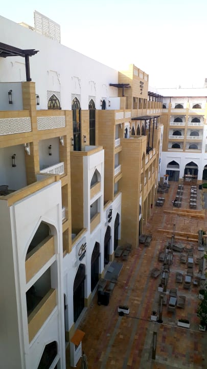 Ausblick Al Najada Hotel by Tivoli