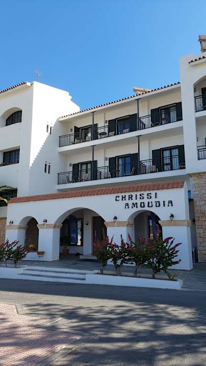 Außenansicht TUI SUNEO Chrissi Amoudia