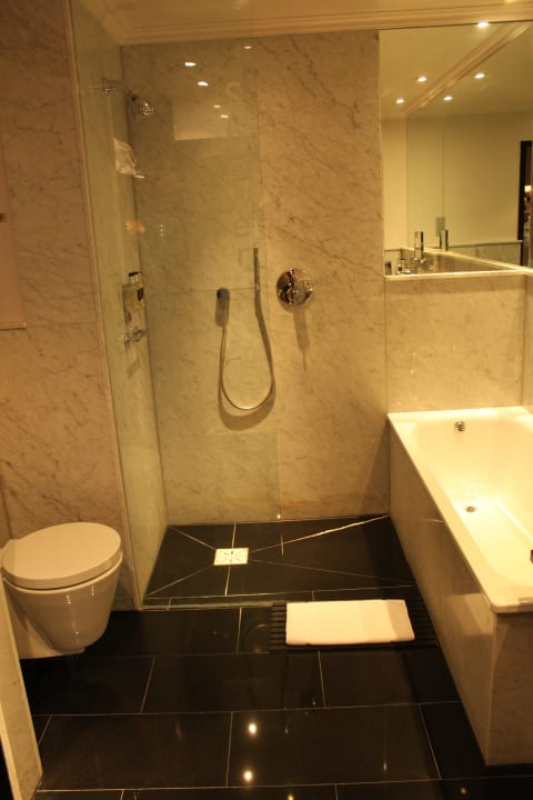 Bad The May Fair Hotel