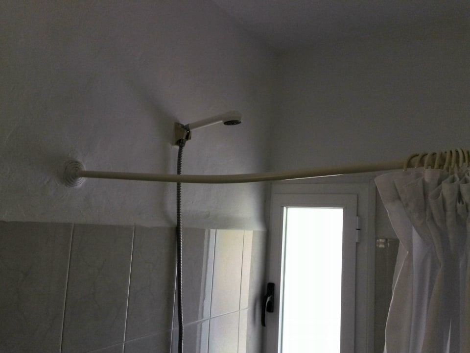 Dusche Hotel Figueretas