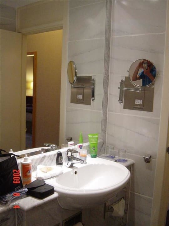 Bad Sheraton Heathrow Hotel