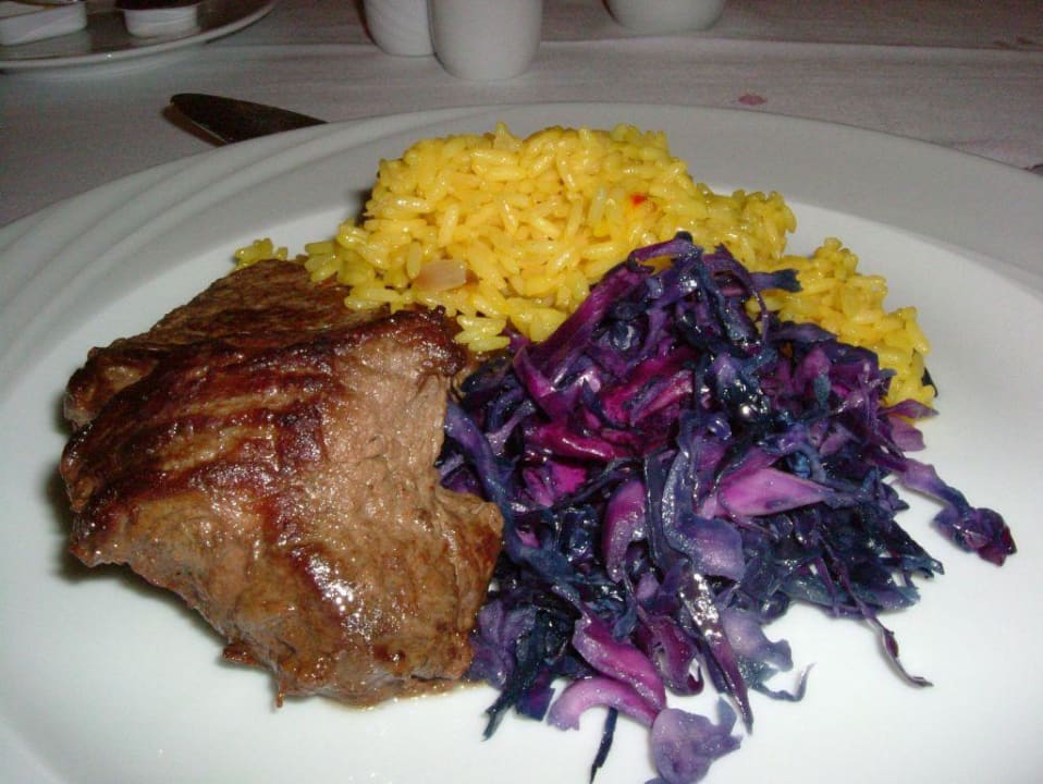 Main course at the French Restaraunt Porto Bello Royal