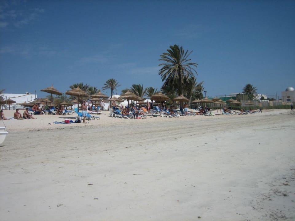 Der hoteleigene Strand Royal Karthago Djerba