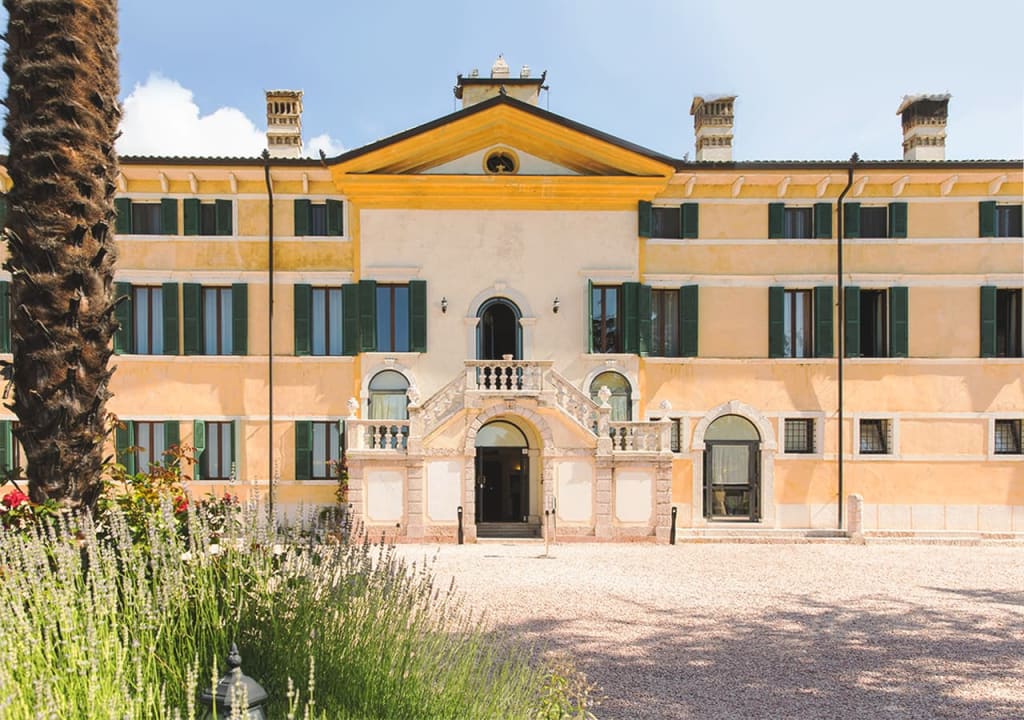 Außenansicht Hotel Villa Cariola