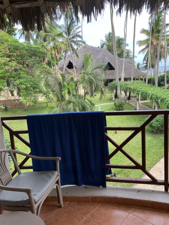 Gartenanlage Neptune Village Beach Resort & Spa