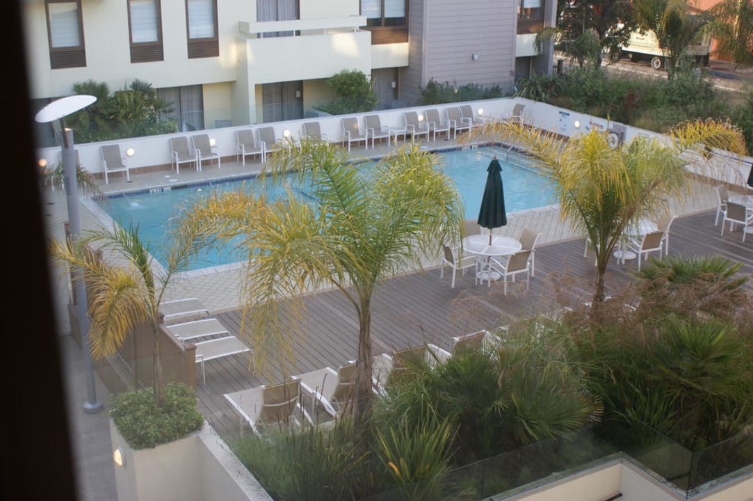 Zimmerausblick auf den Pool Hotel Riu Plaza Fisherman’s Wharf