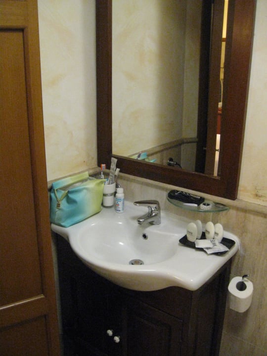 Badezimmer2 Hotel La Fenice