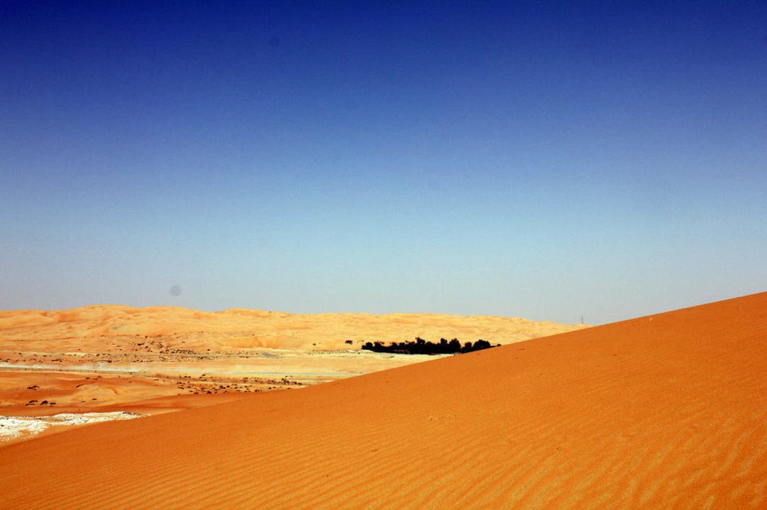 Auf dem Weg zum Hotel Qasr Al Sarab Desert Resort by Anantara