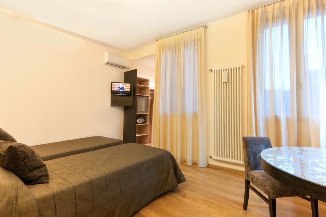 Camere Gold Hotel Touring