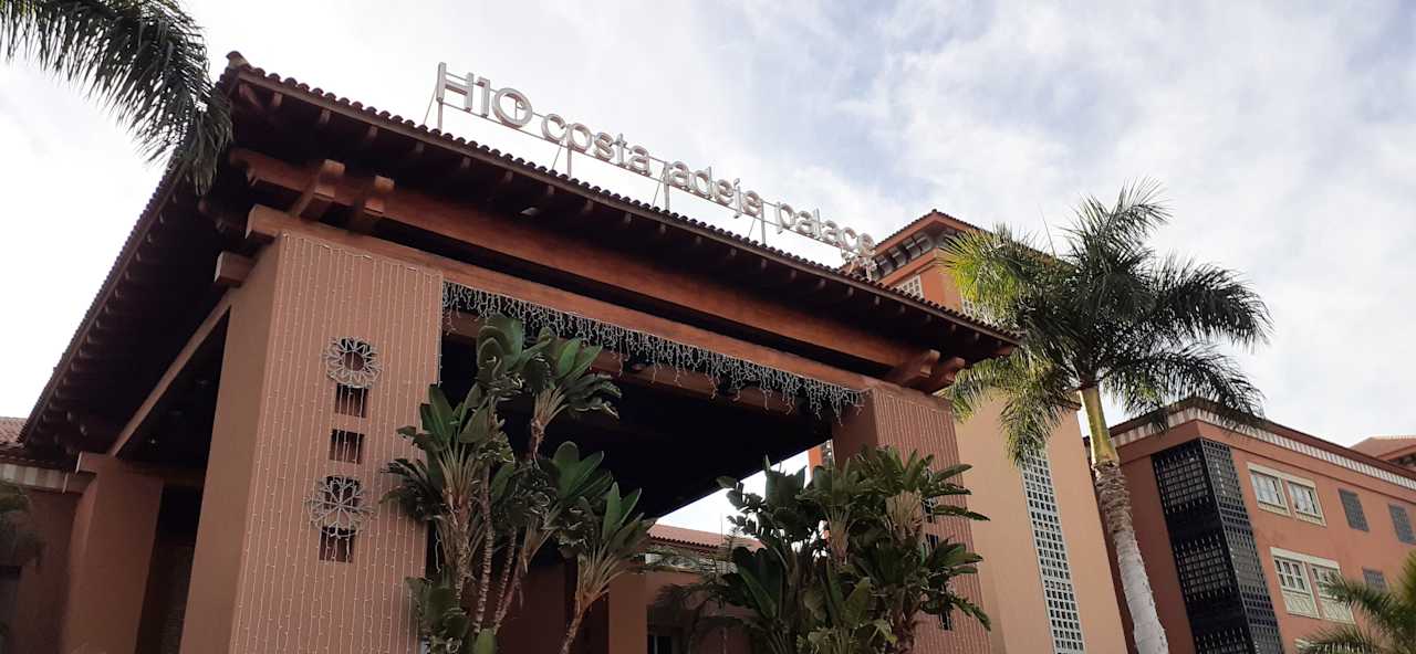 Außenansicht H10 Costa Adeje Palace