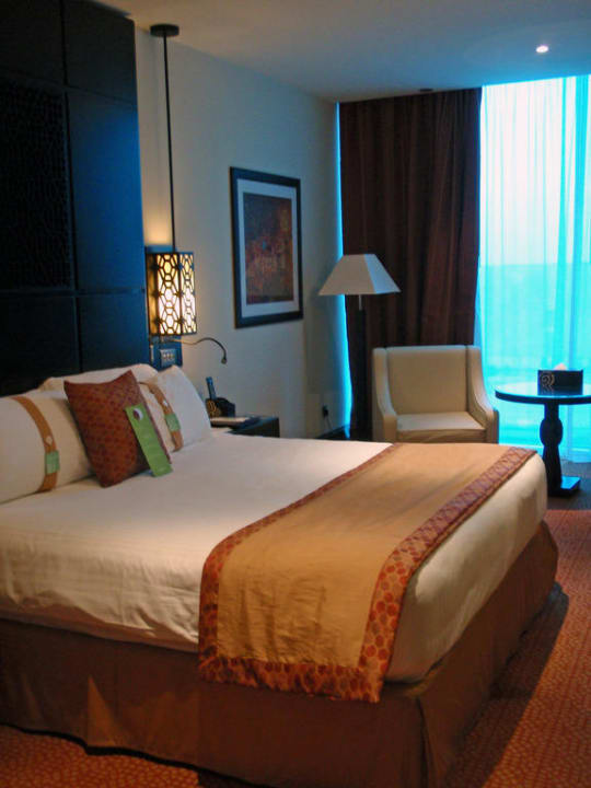 Zimmer Holiday Inn Dubai - Al Barsha