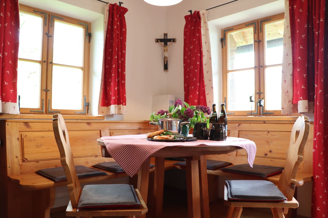 Zimmer Thomafischer Ferienwohnungen