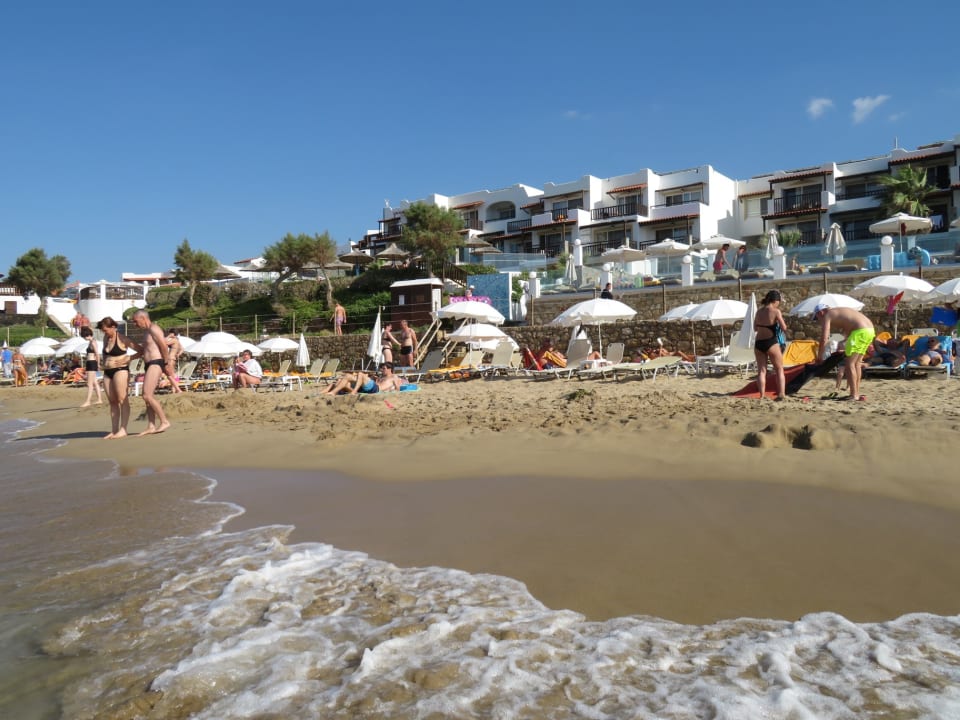 Strand Alexander Beach Hotel & Village Resort