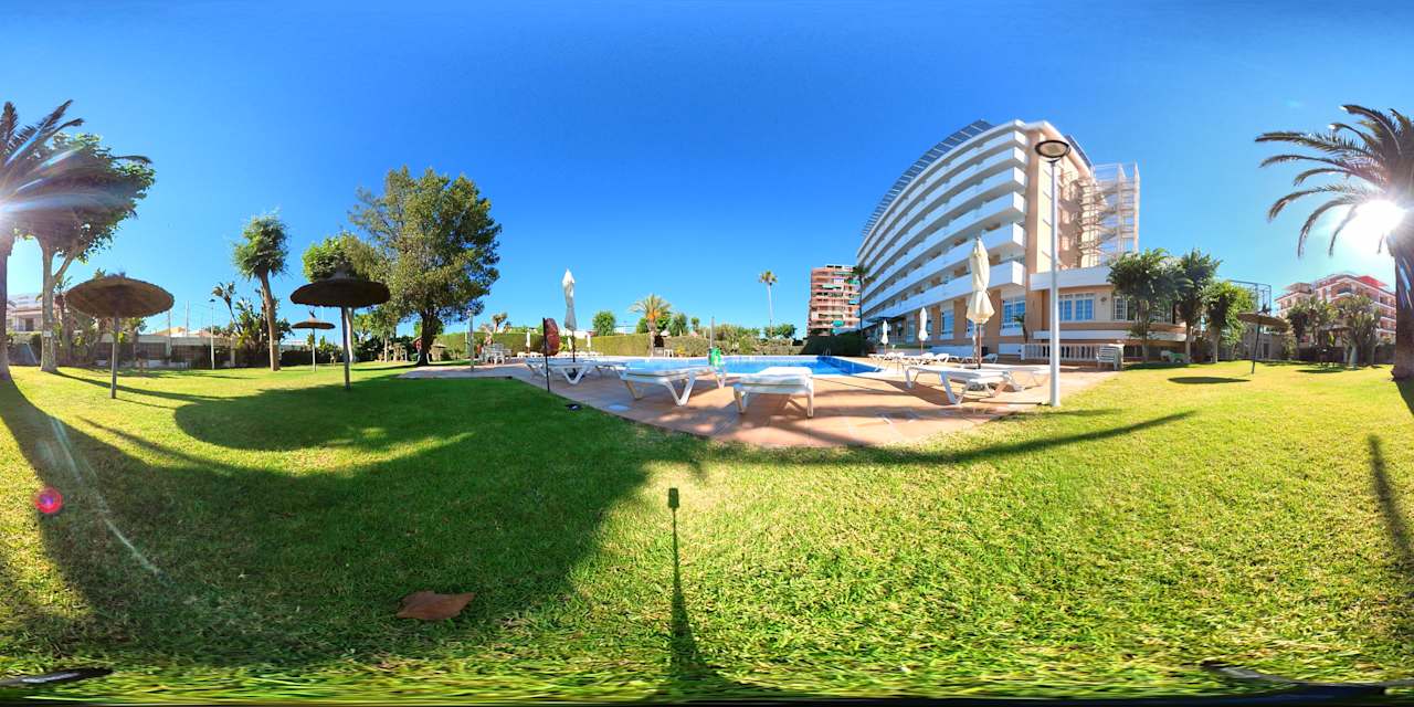 Pool Hotel Pato Amarillo