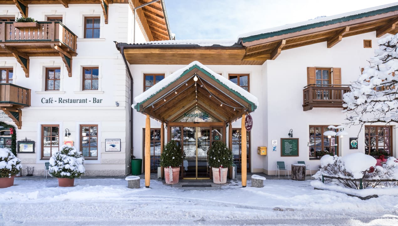 Außenansicht Hotel Krimmlerfälle