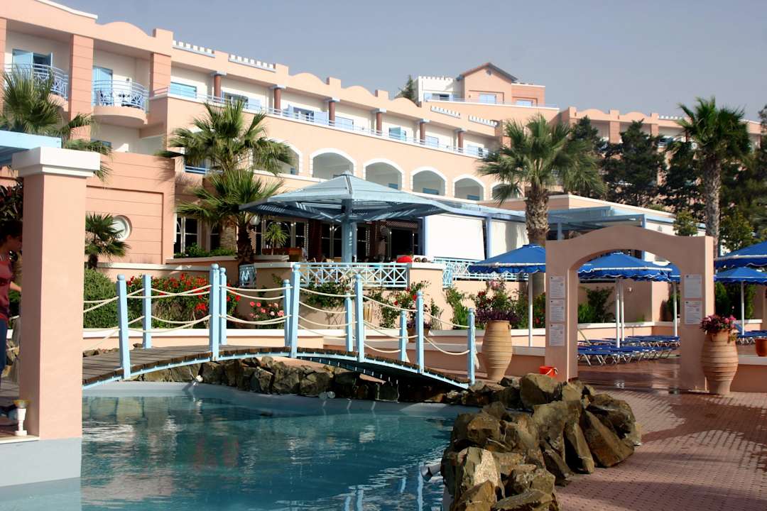 Weg zum Pool Mitsis Rodos Village