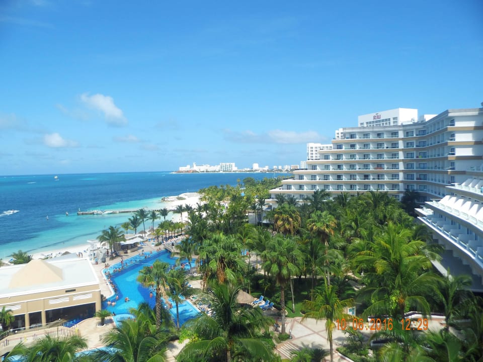 Ausblick  vom Balkon  Hotel Riu Caribe