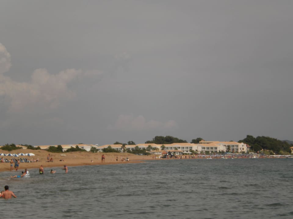 Widok z plaży Sandy Beach Resort