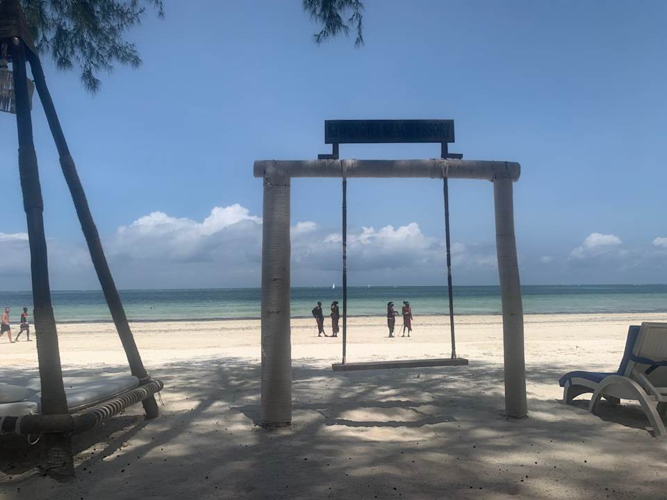 Strand Hotel Kiwengwa Beach Resort