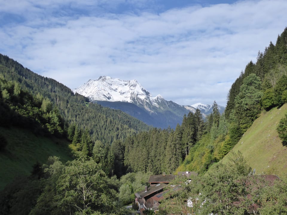 Ausblick ZillergrundRock Luxury Mountain Resort