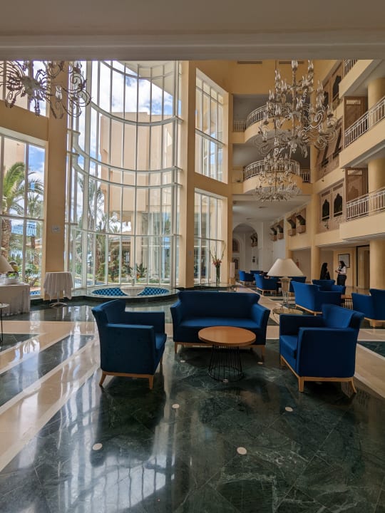 Lobby Iberostar Waves Averroes