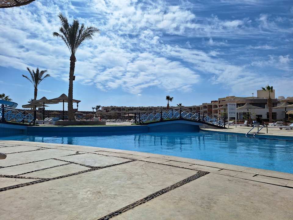 Pool Bliss Nada Beach Resort