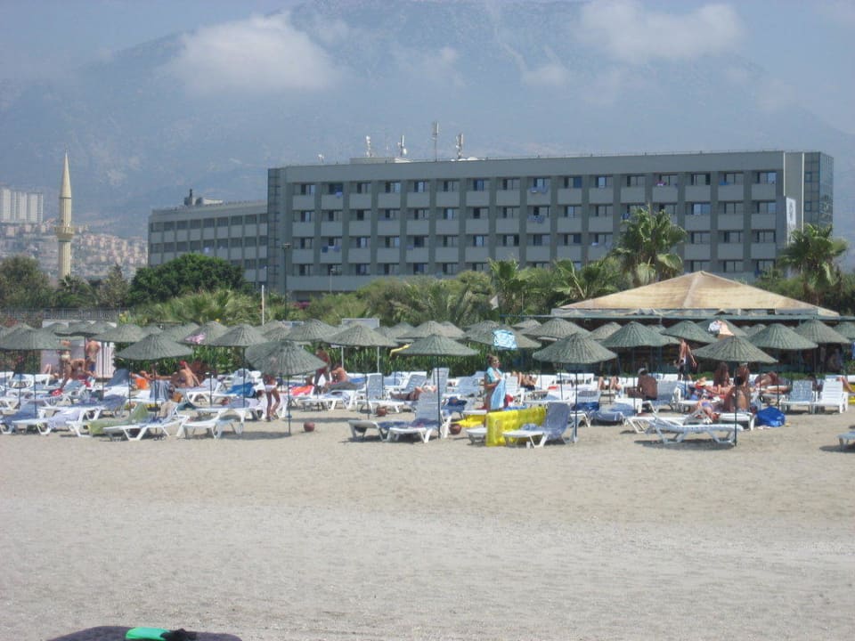 Vom Strand aus Kırbıyık Resort Hotel - Alanya