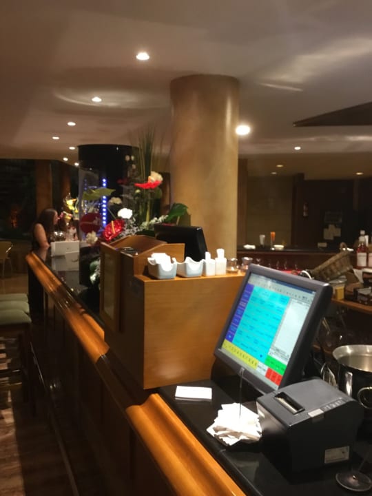 Gastro Valentin Grand Park Suite Hotel