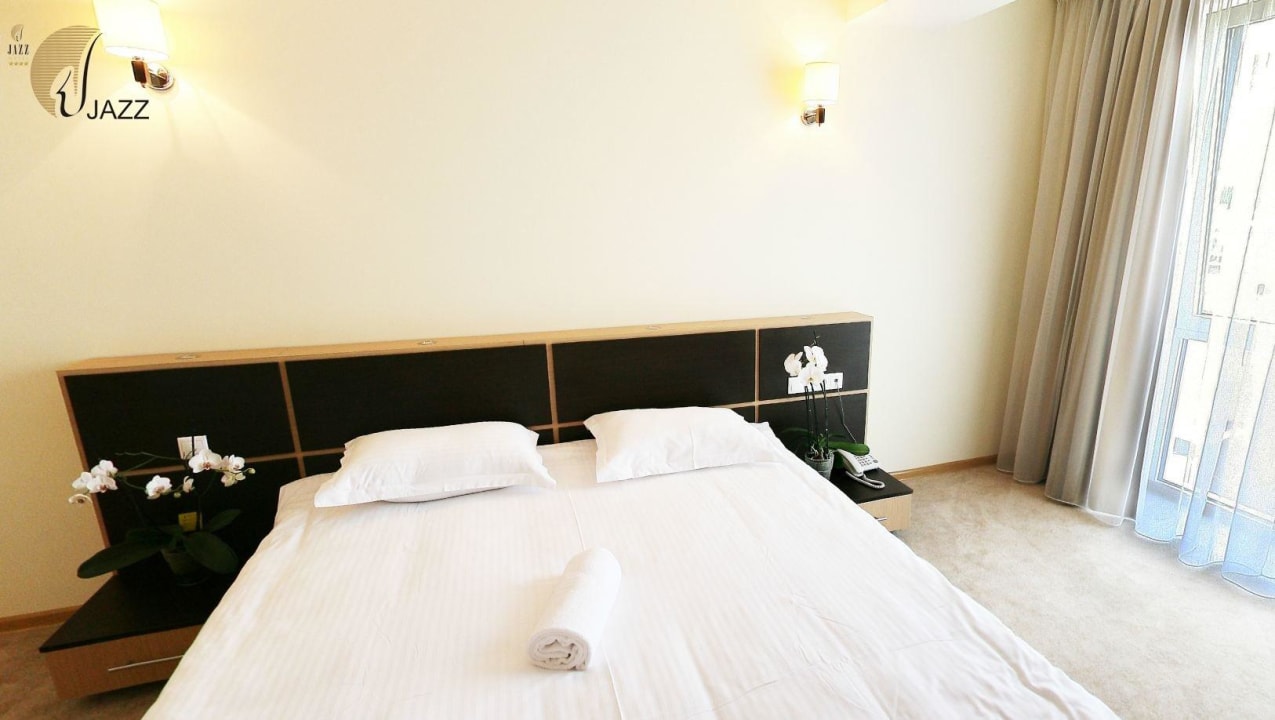 Deluxe room Mercure Chisinau Center Jazz Hotel