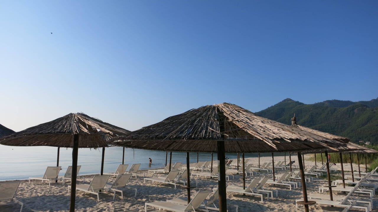 Sonnenbrandgefahr Alexandra Golden Boutique - Adults only