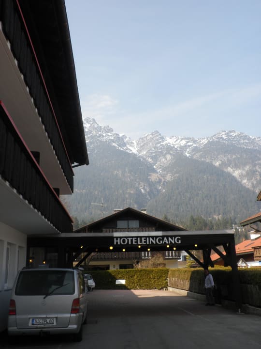 Eingangsbereich Hotel Rheinischer Hof