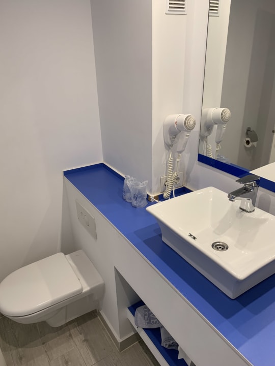Zimmer Guya Wave Hotel